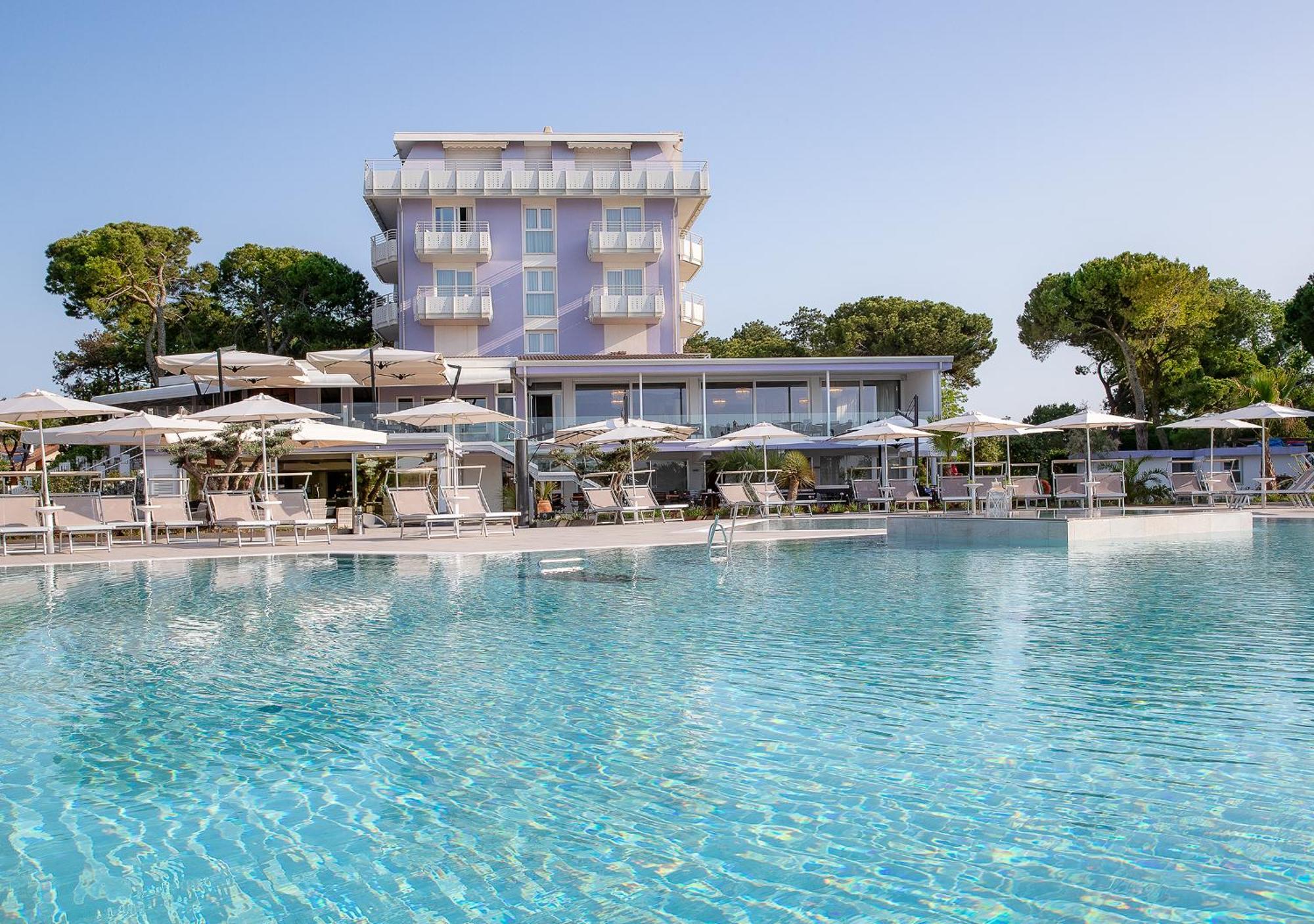 Fantinello Hotel Caorle Exterior foto